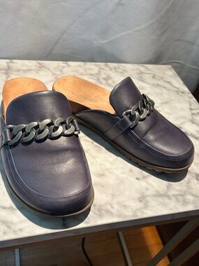Vionic Navy Leather Chain-Trim Slip-On Mules